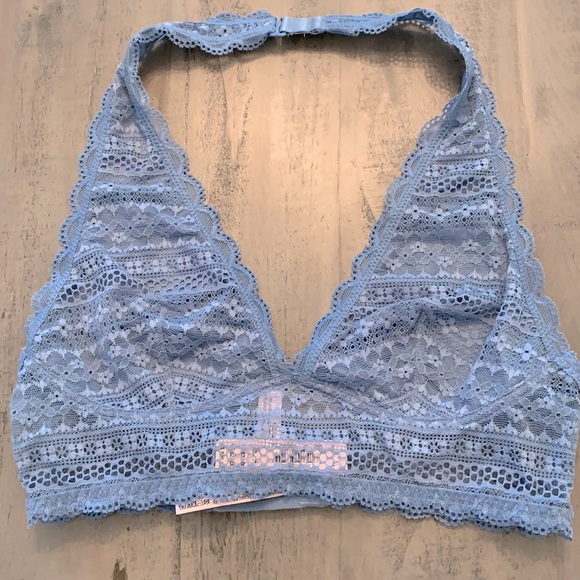 Victoria’s Secret Blue Lace Halter Bralette - Picture 6 of 8